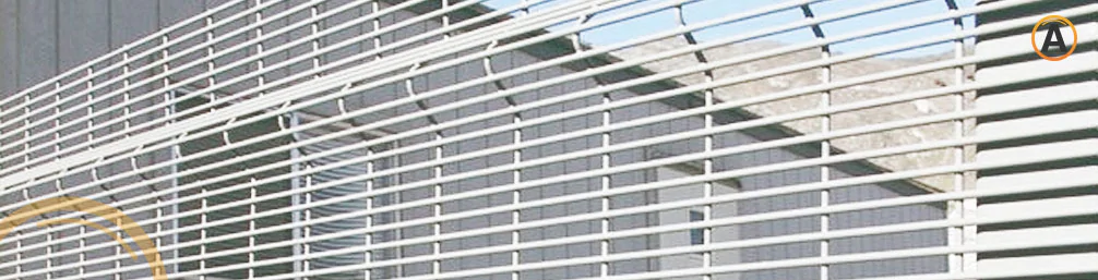 destacada-panel-y-poste-reja-forte